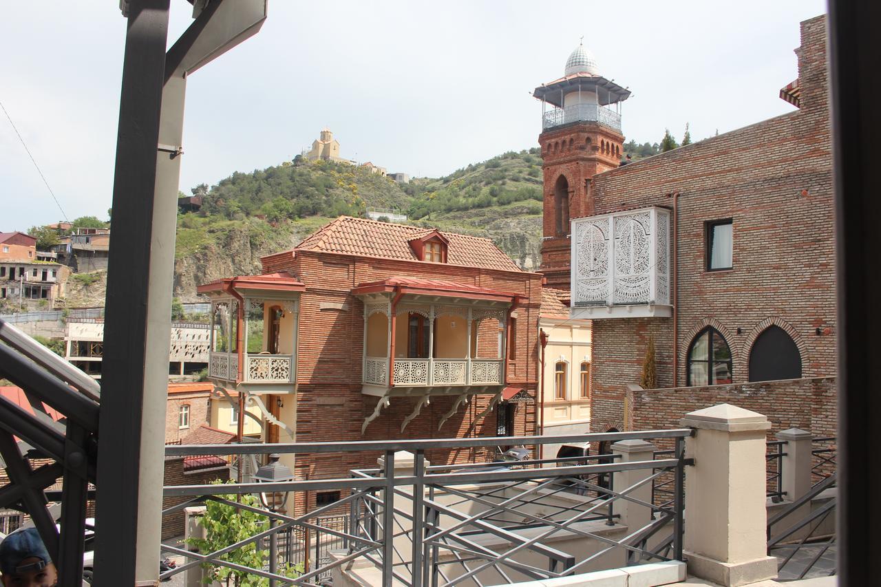 Apartment Nino Botanical Tbilisi ภายนอก รูปภาพ