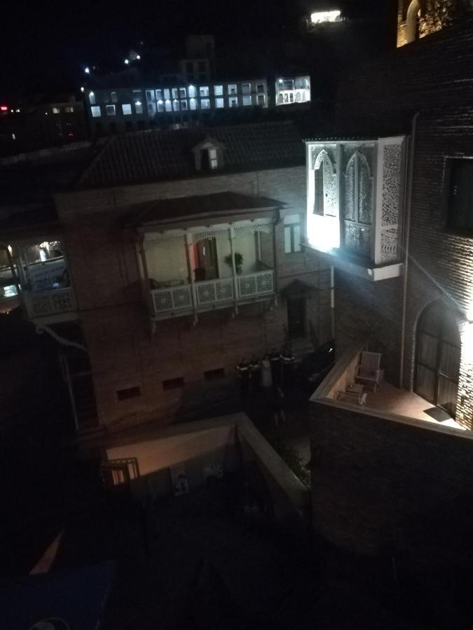 Apartment Nino Botanical Tbilisi ภายนอก รูปภาพ