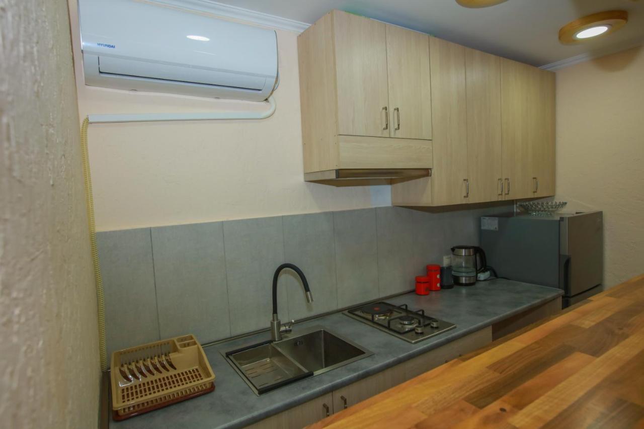 Apartment Nino Botanical Tbilisi ภายนอก รูปภาพ